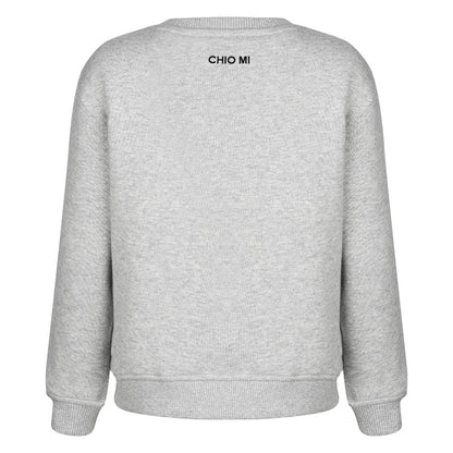 Rückansicht CHIO MI Pommes Kids Sweater: Lässige Passform aus 100% Bio-Baumwolle – Comfortable fit French Fries kids clothes – Coupe décontractée en coton bio pour enfants.