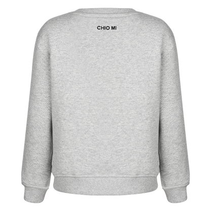 Rückansicht CHIO MI Löwe Kids Sweater: Bequeme Passform aus 100% Bio-Baumwolle – Weich und sanft zur Haut – Comfortable fit lion kids clothes – Coupe confortable en coton bio pour enfants.