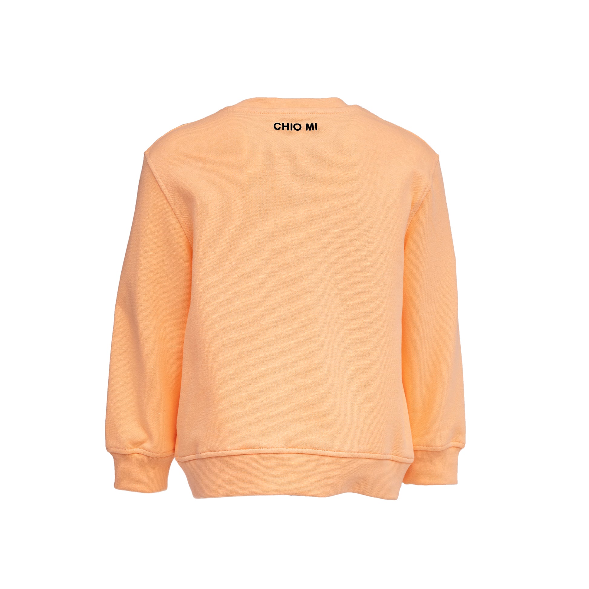 Rückansicht CHIO MI LOVE Sweater: Perfekter Schnitt aus 100% Bio-Baumwolle für ein kuscheliges Familiengefühl – Weich und nachhaltig – Comfortable fit for the whole family – Organic cotton – Coupe confortable en coton bio pour toute la famille.